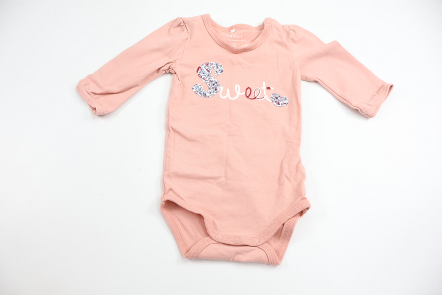 Body från Name It - Storlek 62 - Rosa