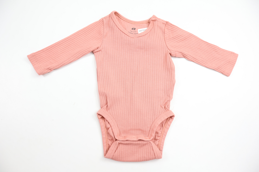 Ribbad body från H&M - Storlek 56 - Rosa