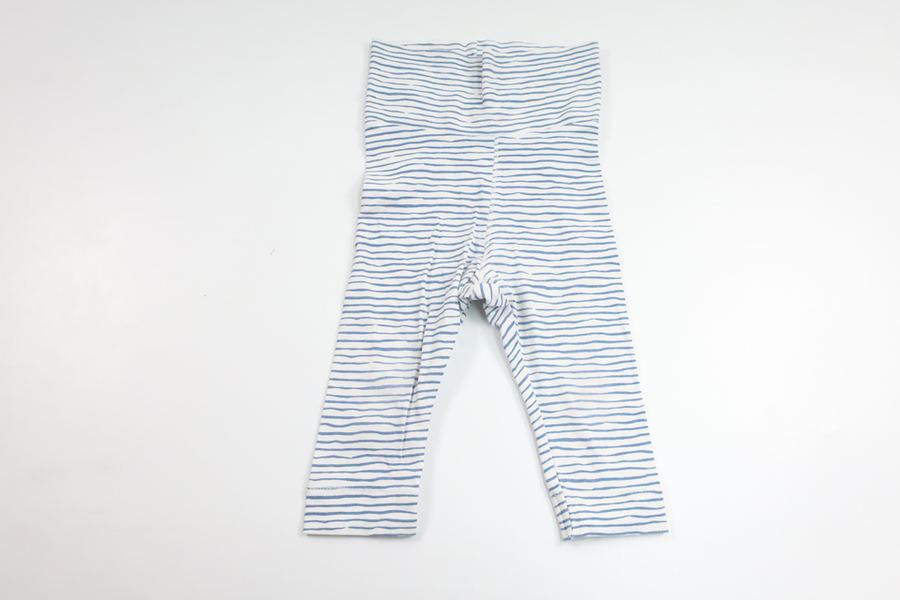 Randiga byxor från H&M - Storlek 68 - Vit