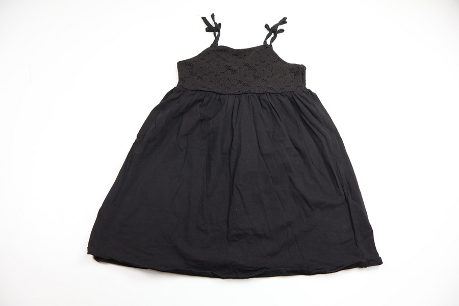 Klänning från H&M - Storlek 122/128 - Svart