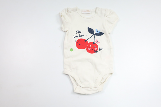 Body med körsbär från Lindex - Storlek 62 - Vit