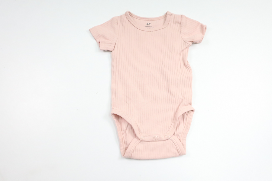 Ribbad body från H&M - Storlek 62 - Rosa
