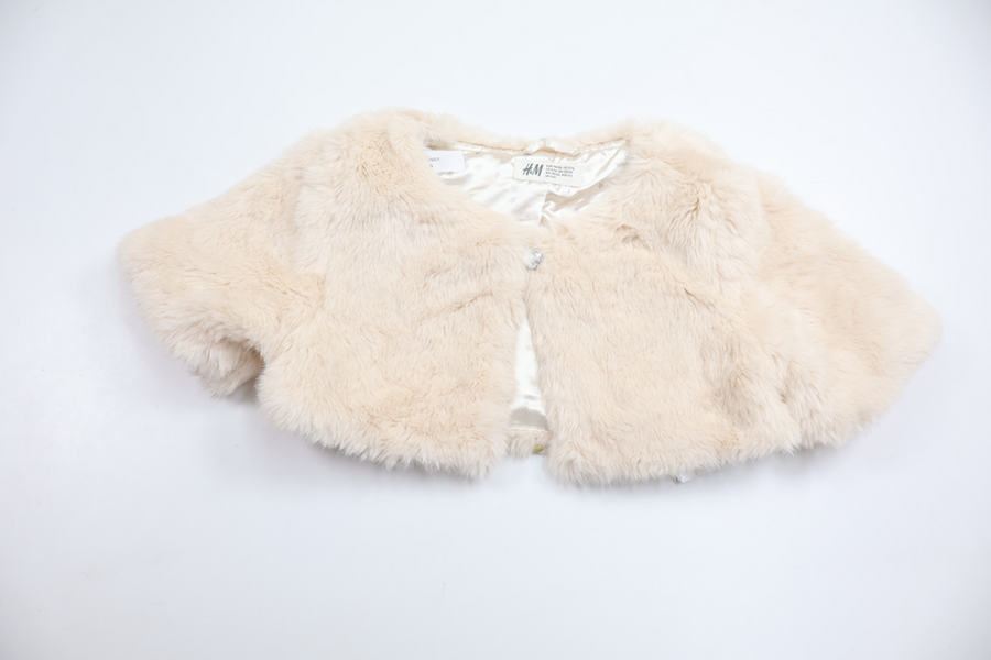 Bolero i fuskpäls från H&M - Storlek 110/116 - Benvit