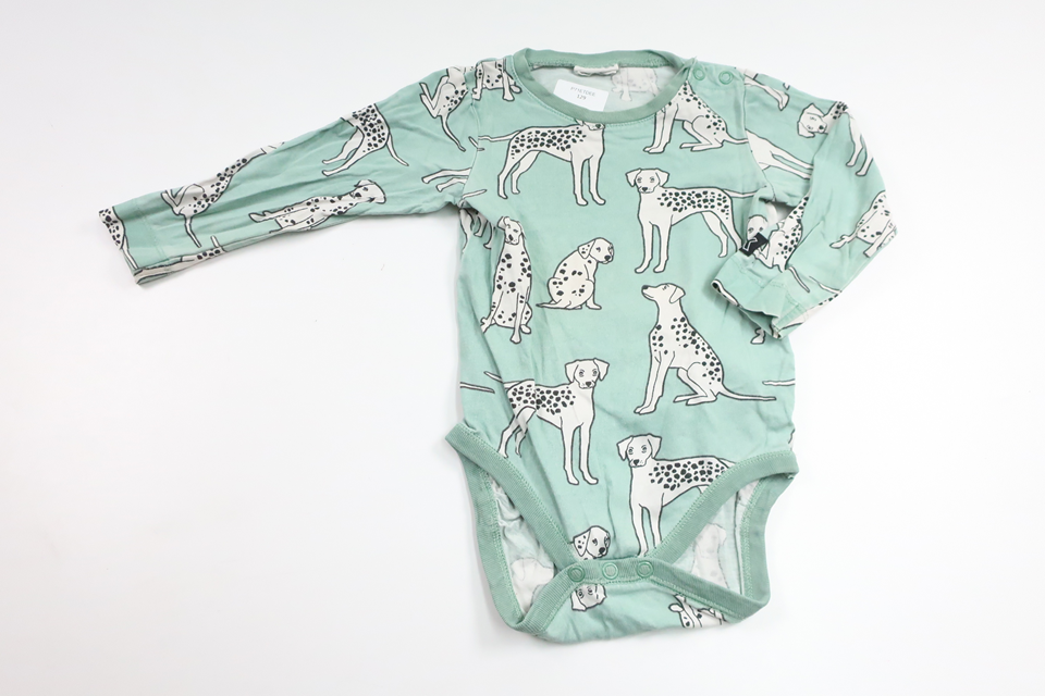 Body från KAXS - Storlek 86 - Grön