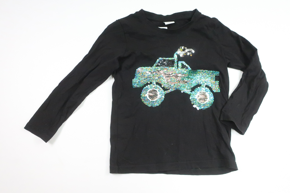 Tröja med vändbara paljetter från Lindex - Storlek 116 - Svart