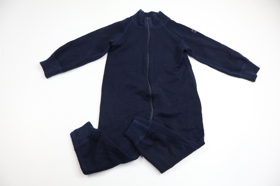 Jumpsuit i 100% merinoull från Polarn o. Pyret - Storlek 86/92 - Marinblå