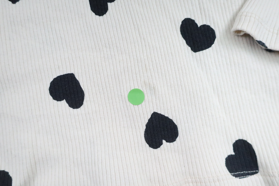 Ribbad tröja från Lindex - Storlek 98 - Benvit