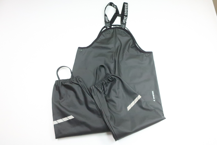 Regnbyxor från Everest - Storlek 122/128 - Svart