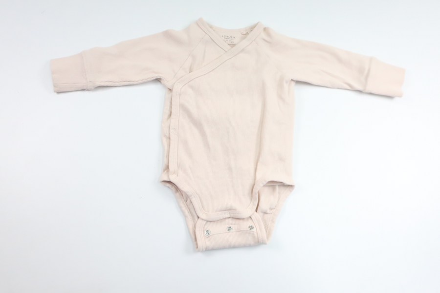 Ribbad omlottbody från Lindex - Storlek 56 - Rosa