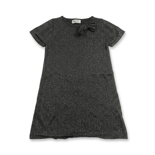 Klänning från H&M - Storlek 122/128 - Glittrig